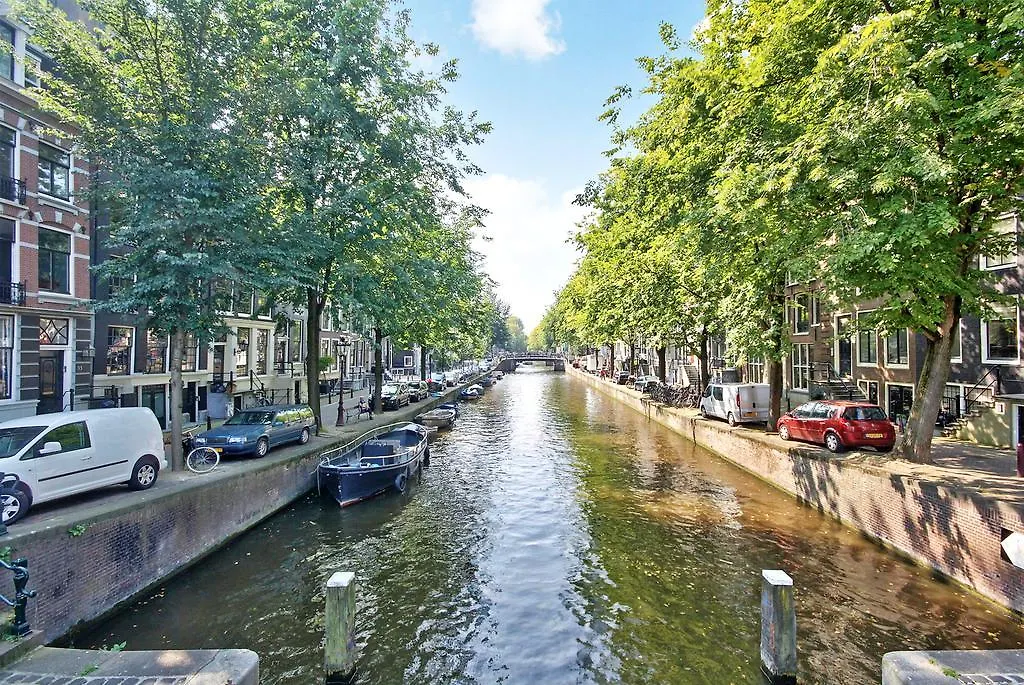 B&B Blossom Amsterdam Bed & Breakfast